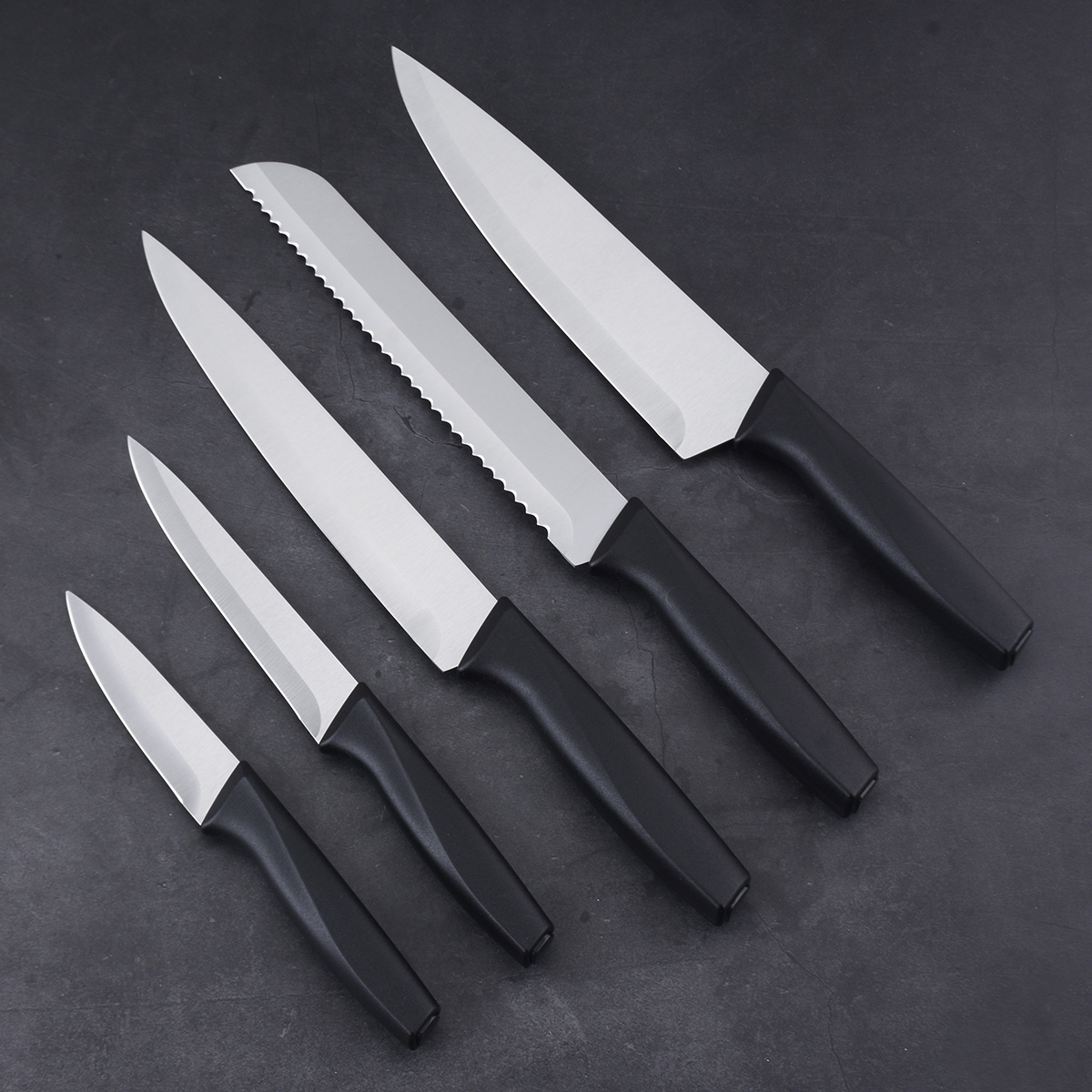 Kitchen knife manufacturing process in China factory